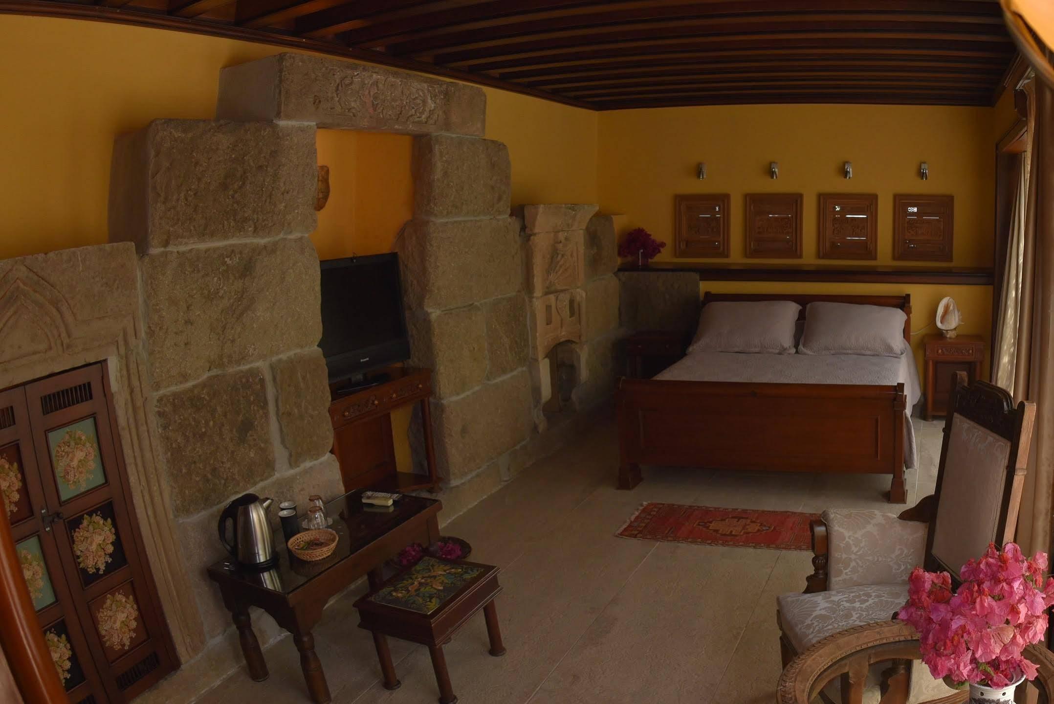 Villa Oliva Butik Hotel Konacik Екстериор снимка